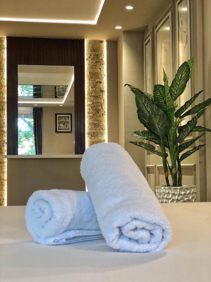Spa Pleasure Apartman ノヴィ・サド エクステリア 写真