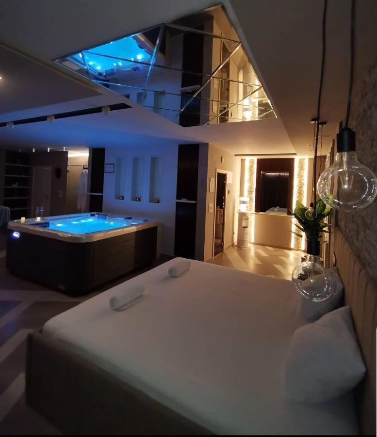 Spa Pleasure Apartman ノヴィ・サド エクステリア 写真