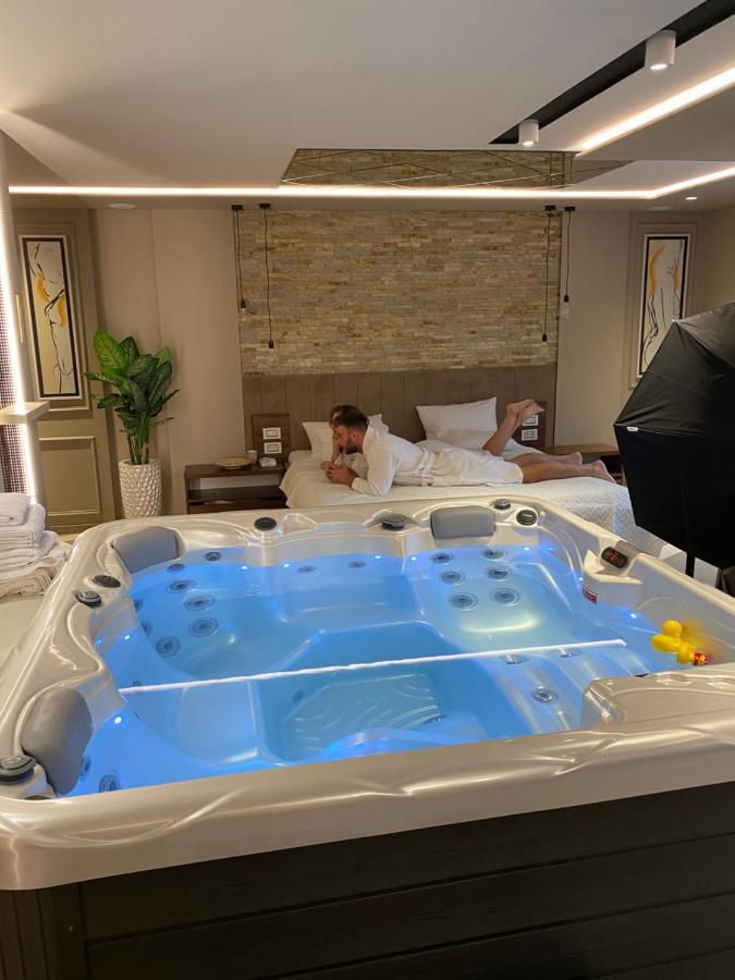 Spa Pleasure Apartman ノヴィ・サド エクステリア 写真